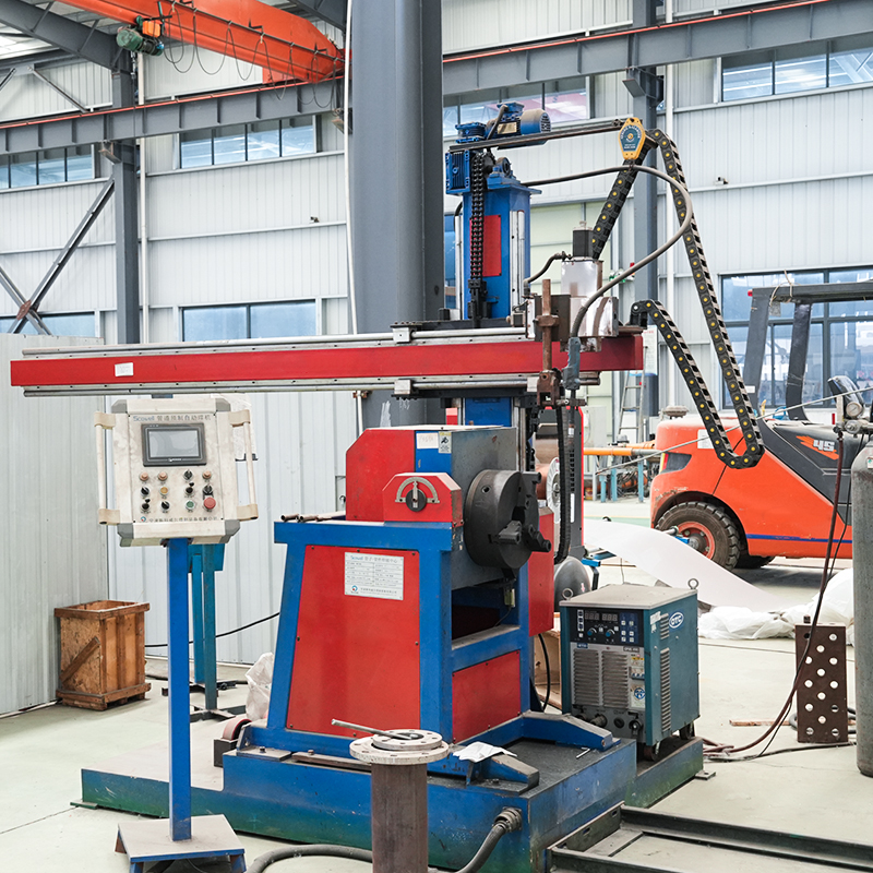 Fully automatic gas shielded welding machine